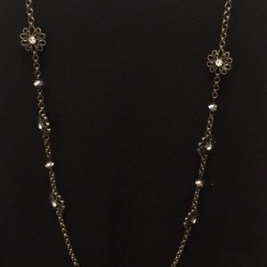 🌸 Flower Necklace